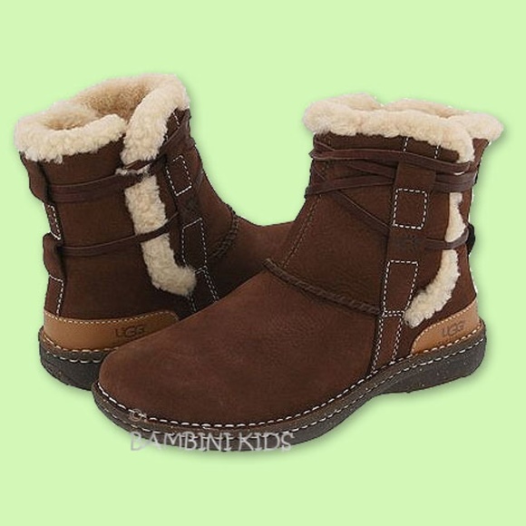 UGG Other - NWB UGG Kids LA JOLLA PEQUENA CHOCOLATE BOOTS